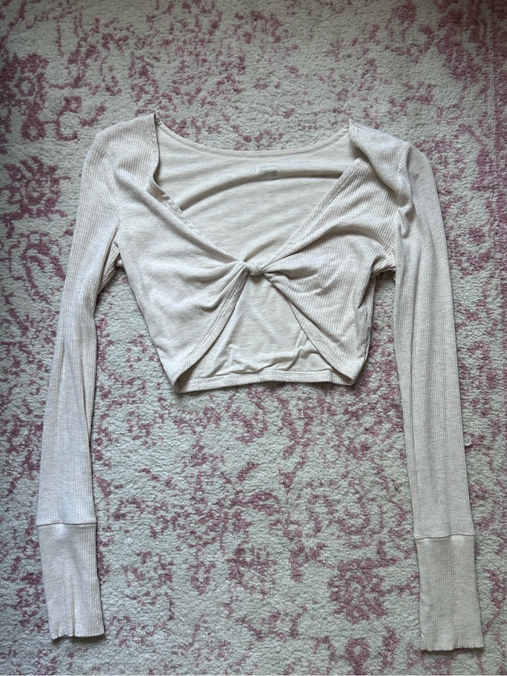 Aerie Twist-Front Long-Sleeve Crop Top